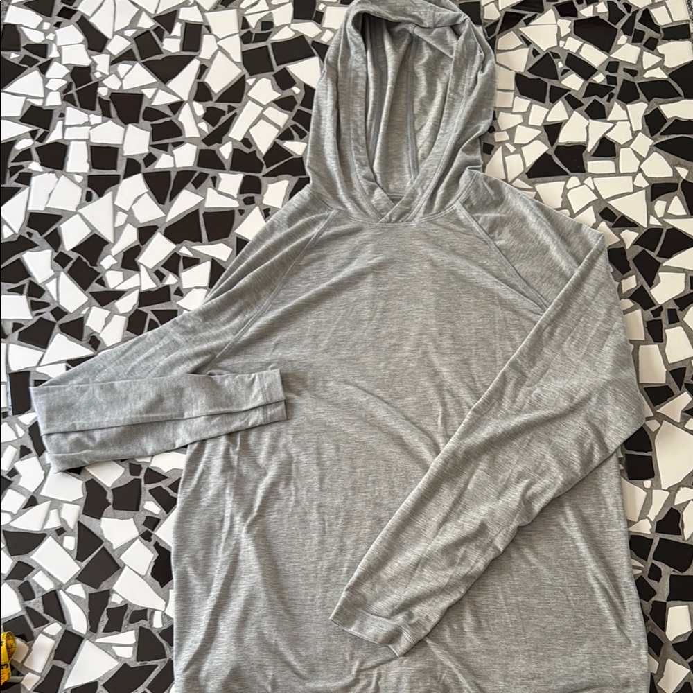 Women’s Gray Land’s End Hooded UPF sweatshirt, medium